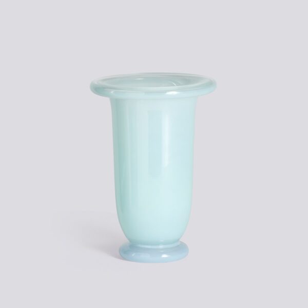 Empire vase medium ice blue with light blue base