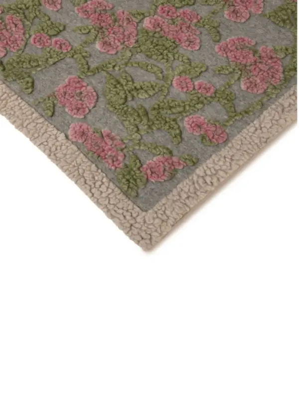 Old flower rosa boiled wool 150x190