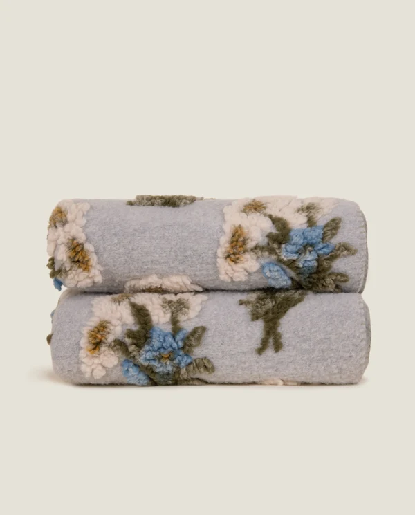 Bunch of flowers grey easy boiled wool 150x190cm - Bilde 2